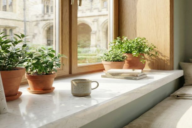 Підвіконня з Агломармуру, Підвіконня в інтер'єрі